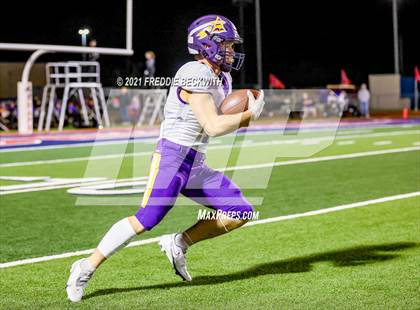 Thumbnail 1 in Sanger @ Aubrey photogallery.