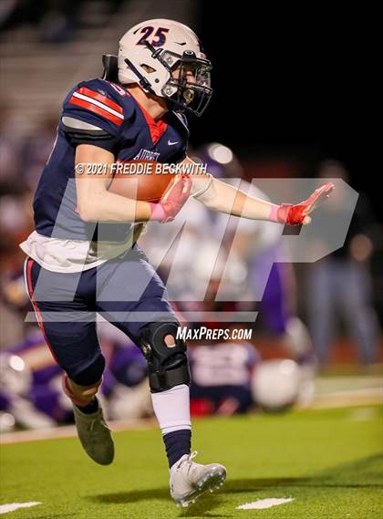 Thumbnail 2 in Sanger @ Aubrey photogallery.