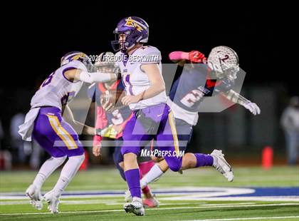 Thumbnail 3 in Sanger @ Aubrey photogallery.