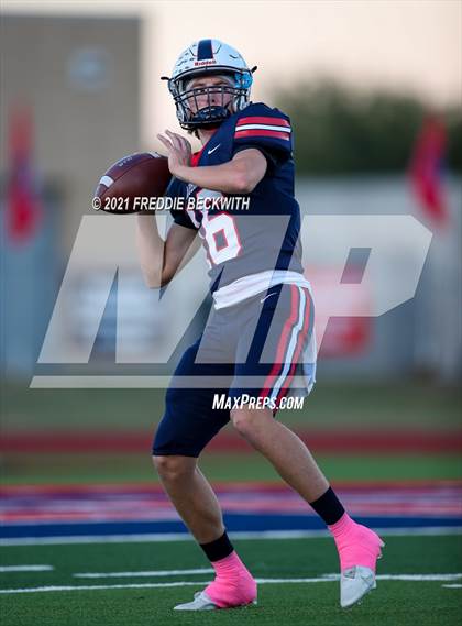 Thumbnail 3 in Sanger @ Aubrey photogallery.