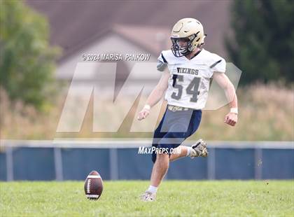 Thumbnail 2 in Bishop Grimes vs Thousand Islands photogallery.