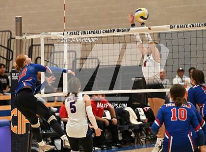 Thumbnail 3 in Immanuel vs Bell Gardens (CIF Division 5 Final) photogallery.