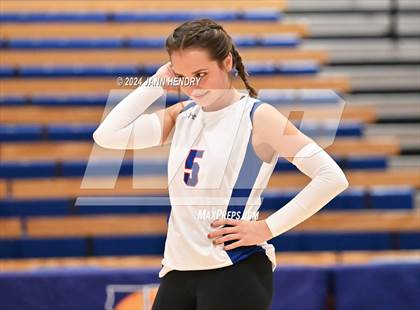 Thumbnail 2 in Immanuel vs Bell Gardens (CIF Division 5 Final) photogallery.