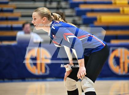 Thumbnail 1 in Immanuel vs Bell Gardens (CIF Division 5 Final) photogallery.