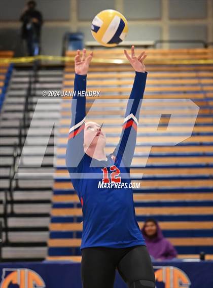 Thumbnail 3 in Immanuel vs Bell Gardens (CIF Division 5 Final) photogallery.