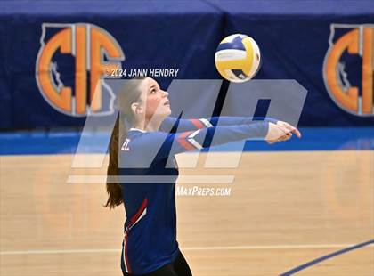 Thumbnail 2 in Immanuel vs Bell Gardens (CIF Division 5 Final) photogallery.