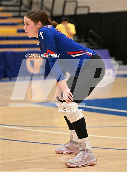 Thumbnail 2 in Immanuel vs Bell Gardens (CIF Division 5 Final) photogallery.