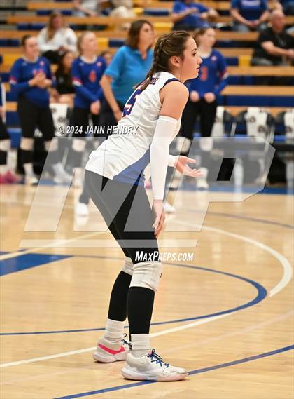 Thumbnail 2 in Immanuel vs Bell Gardens (CIF Division 5 Final) photogallery.