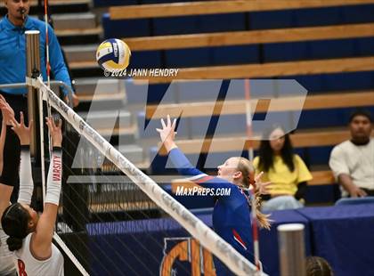 Thumbnail 1 in Immanuel vs Bell Gardens (CIF Division 5 Final) photogallery.