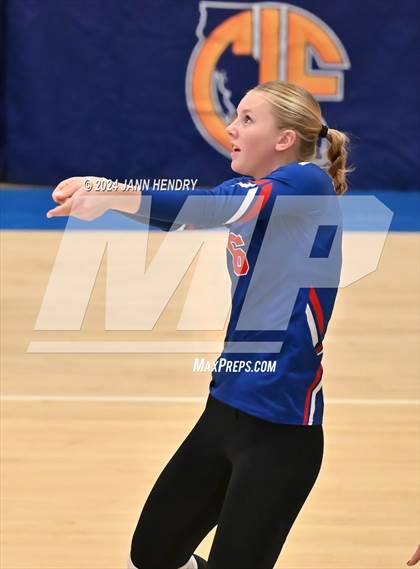 Thumbnail 2 in Immanuel vs Bell Gardens (CIF Division 5 Final) photogallery.
