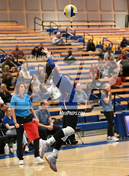Thumbnail 3 in Immanuel vs Bell Gardens (CIF Division 5 Final) photogallery.