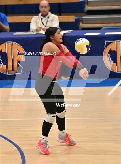 Thumbnail 1 in Immanuel vs Bell Gardens (CIF Division 5 Final) photogallery.