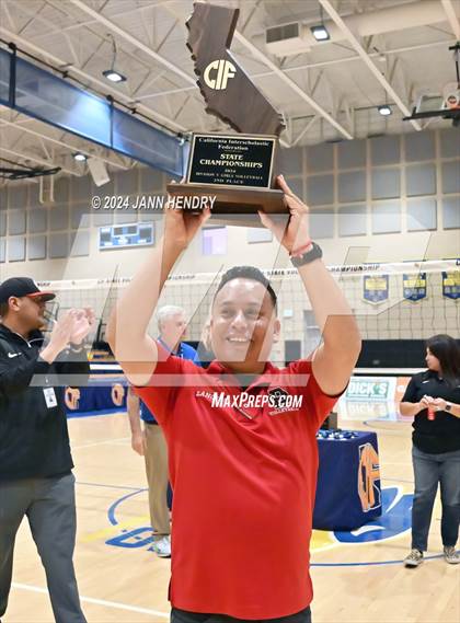 Thumbnail 3 in Immanuel vs Bell Gardens (CIF Division 5 Final) photogallery.