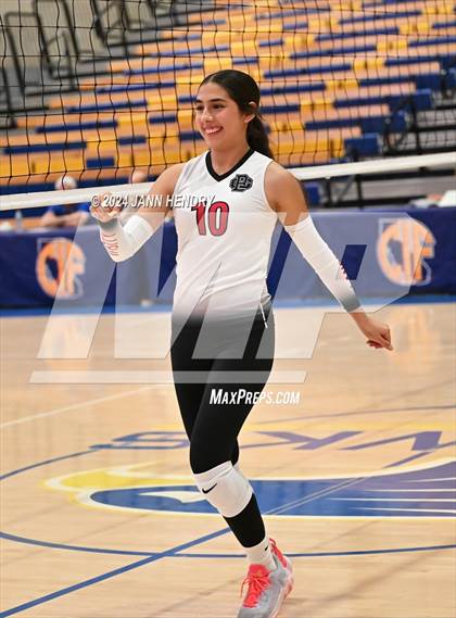 Thumbnail 2 in Immanuel vs Bell Gardens (CIF Division 5 Final) photogallery.
