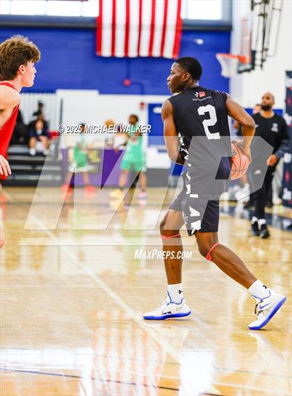 Thumbnail 3 in Long Island Lutheran Vs Kennedy (NYC Elite 32 Fall Brawl Tipoff) photogallery.