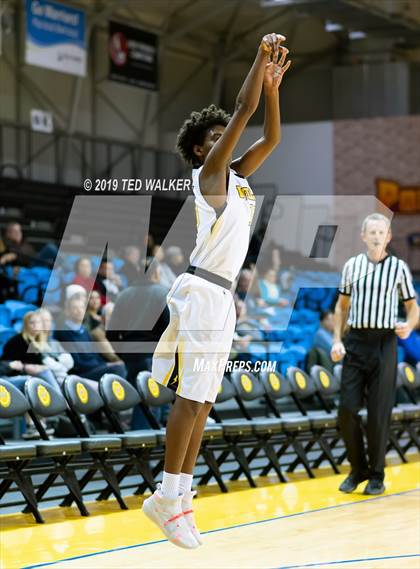 Thumbnail 1 in Mountain View vs. Wilcox (S.C. Warriors/Aptos Tournament) photogallery.