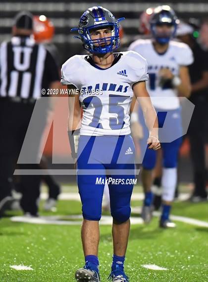 Thumbnail 3 in Pewitt vs. Elysian Fields (UIL 3A D2 Region III Semifinal) photogallery.