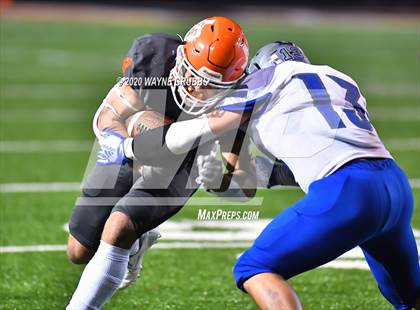 Thumbnail 3 in Pewitt vs. Elysian Fields (UIL 3A D2 Region III Semifinal) photogallery.