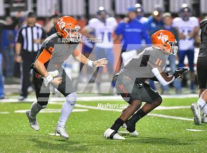 Thumbnail 1 in Pewitt vs. Elysian Fields (UIL 3A D2 Region III Semifinal) photogallery.