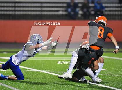 Thumbnail 3 in Pewitt vs. Elysian Fields (UIL 3A D2 Region III Semifinal) photogallery.