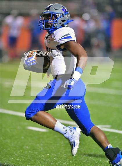 Thumbnail 1 in Pewitt vs. Elysian Fields (UIL 3A D2 Region III Semifinal) photogallery.