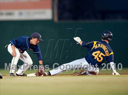 Thumbnail 3 in Yucaipa vs. Carter (County Clash) photogallery.