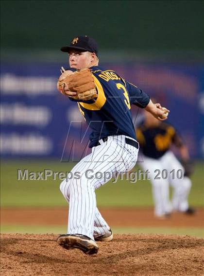 Thumbnail 2 in Yucaipa vs. Carter (County Clash) photogallery.