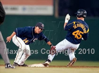 Thumbnail 2 in Yucaipa vs. Carter (County Clash) photogallery.