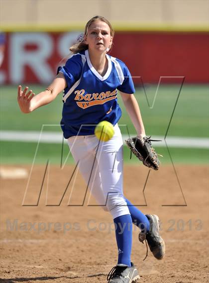 Thumbnail 3 in Fountain Valley @ Orange Lutheran (Game 1) photogallery.