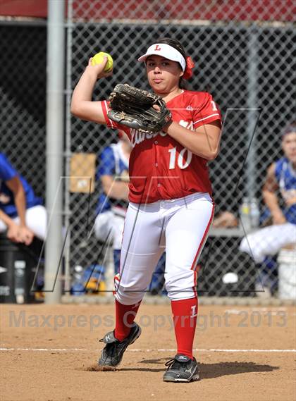 Thumbnail 2 in Fountain Valley @ Orange Lutheran (Game 1) photogallery.