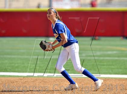 Thumbnail 2 in Fountain Valley @ Orange Lutheran (Game 1) photogallery.