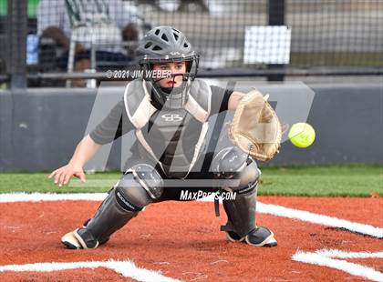 Thumbnail 1 in Broken Bow @ Checotah photogallery.