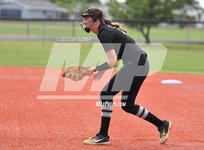 Thumbnail 3 in Broken Bow @ Checotah photogallery.