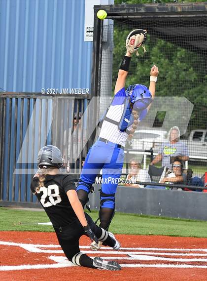 Thumbnail 1 in Broken Bow @ Checotah photogallery.