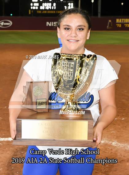Thumbnail 2 in Benson vs. Camp Verde (AIA 2A Final - Awards) photogallery.