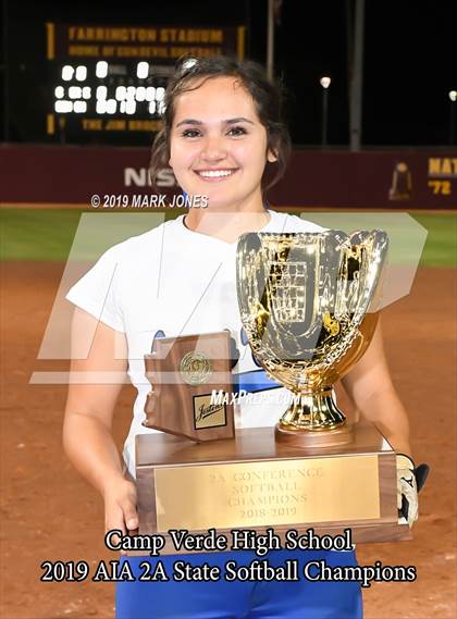 Thumbnail 3 in Benson vs. Camp Verde (AIA 2A Final - Awards) photogallery.