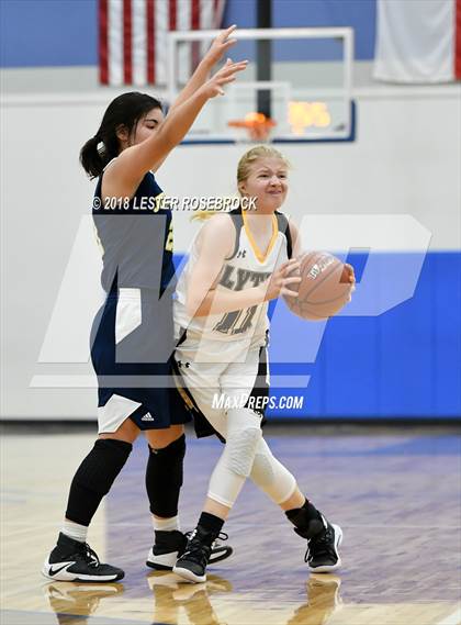 Thumbnail 2 in Lytle vs John Paul II (Ro-Hawk BB Tournament) photogallery.