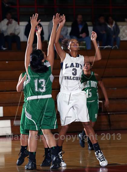 Thumbnail 3 in Eagle Rock vs. Duarte "GHS 2012 Holiday Tournament" photogallery.