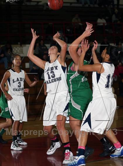 Thumbnail 2 in Eagle Rock vs. Duarte "GHS 2012 Holiday Tournament" photogallery.