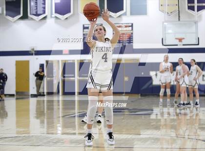 Thumbnail 3 in Hilliard Bradley vs Teays Valley (OHSAA D1 Sectional) photogallery.