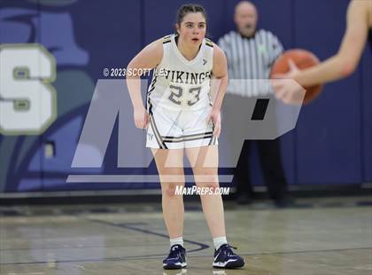 Thumbnail 2 in Hilliard Bradley vs Teays Valley (OHSAA D1 Sectional) photogallery.