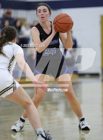 Thumbnail 3 in Hilliard Bradley vs Teays Valley (OHSAA D1 Sectional) photogallery.