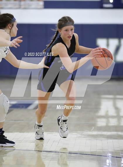 Thumbnail 2 in Hilliard Bradley vs Teays Valley (OHSAA D1 Sectional) photogallery.