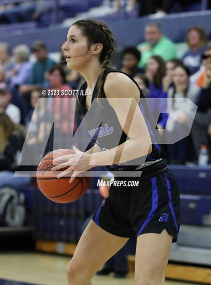 Thumbnail 3 in Hilliard Bradley vs Teays Valley (OHSAA D1 Sectional) photogallery.