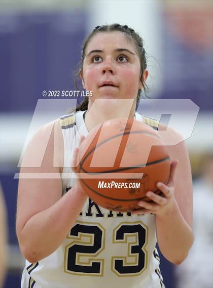 Thumbnail 2 in Hilliard Bradley vs Teays Valley (OHSAA D1 Sectional) photogallery.