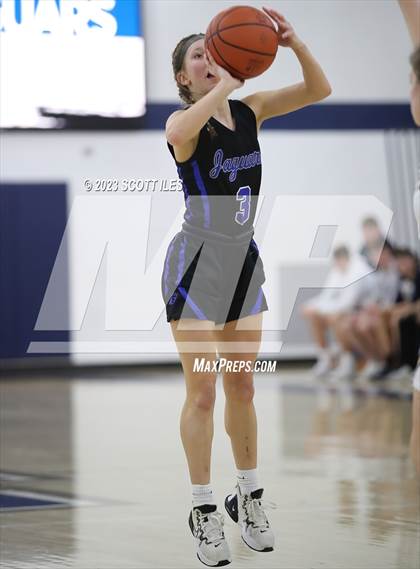 Thumbnail 2 in Hilliard Bradley vs Teays Valley (OHSAA D1 Sectional) photogallery.