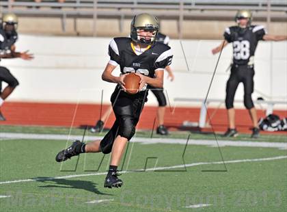 Thumbnail 2 in Fossil Ridge Black @ Grapevine White photogallery.