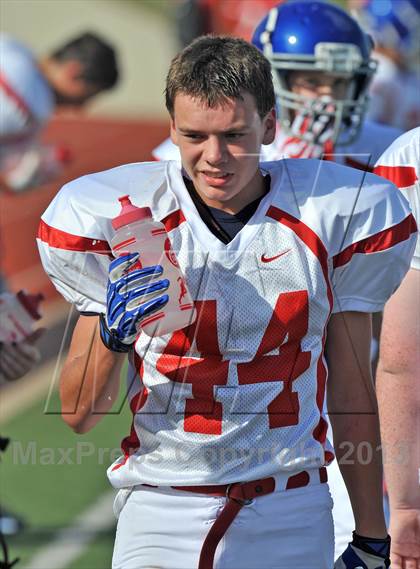 Thumbnail 1 in Fossil Ridge Black @ Grapevine White photogallery.