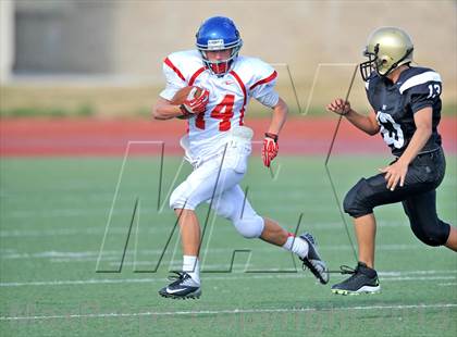 Thumbnail 2 in Fossil Ridge Black @ Grapevine White photogallery.