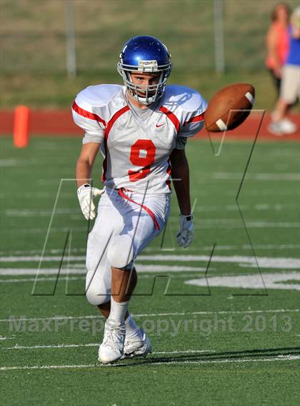 Thumbnail 2 in Fossil Ridge Black @ Grapevine White photogallery.